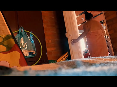 ❤️ Moj stric mi sledi v tuš kabino in me jebe, medtem ko se tuširam. ☑ Sex video na porno sl.tube-sexer.ru ❌️❤